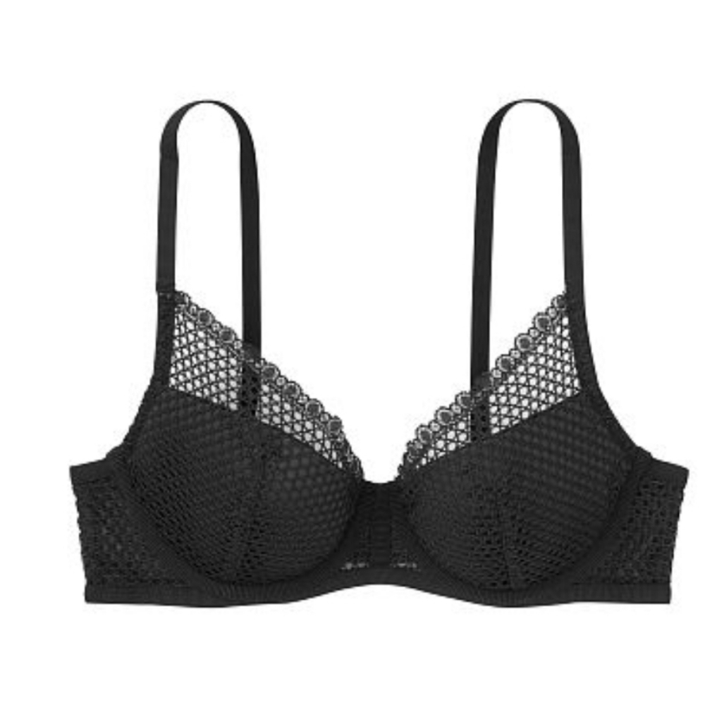 NWOT Victoria's Secret Fishnet Lace Bra